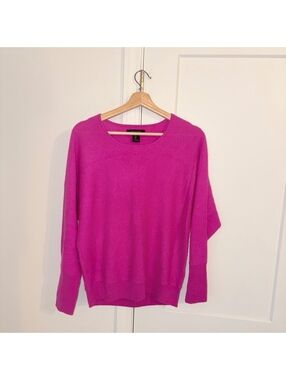Tahari 100% Cashmere Woman’s L 2 ply cashmere Fall sweater size L